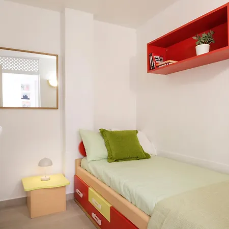 Vientos De Duna Y Luna Playa Honda (Lanzarote)